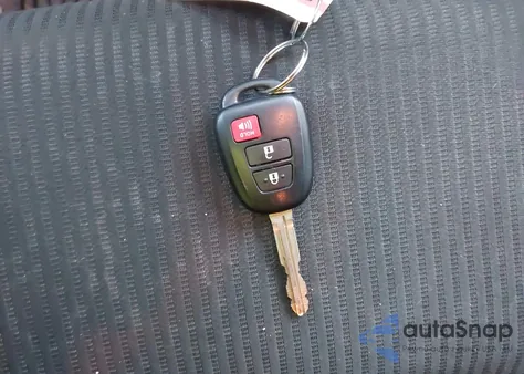 2018 Toyota Rav4 Le z USA, uszkodzony, nr VIN JTMBFREV8JJ735529